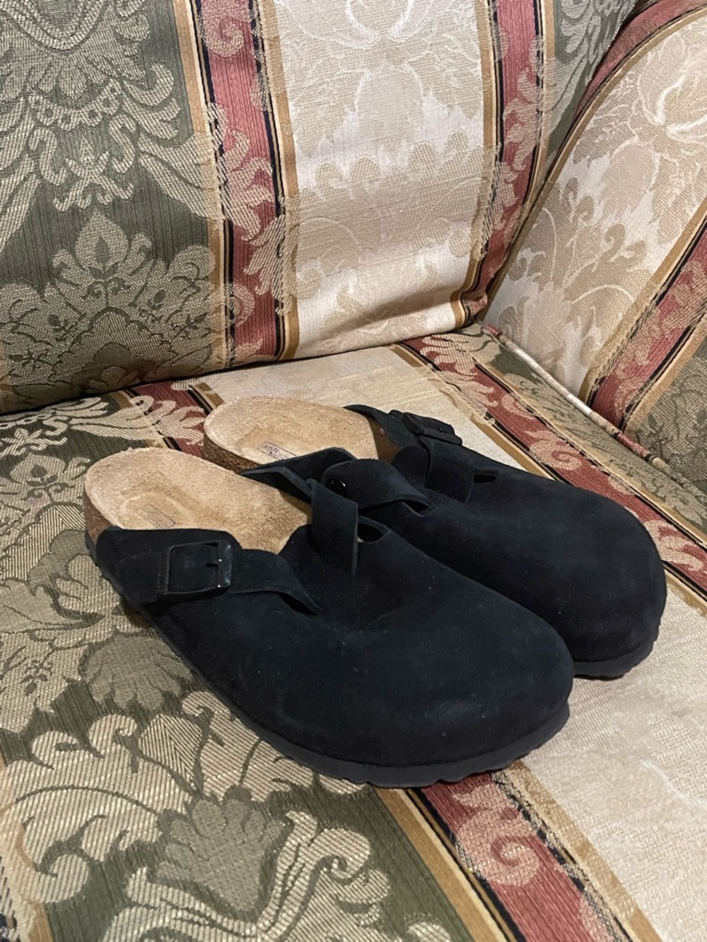 Birkenstock Boston Soft Footbed. Size 8-8.5 Women 
N24-07 - Picture 2 of 5